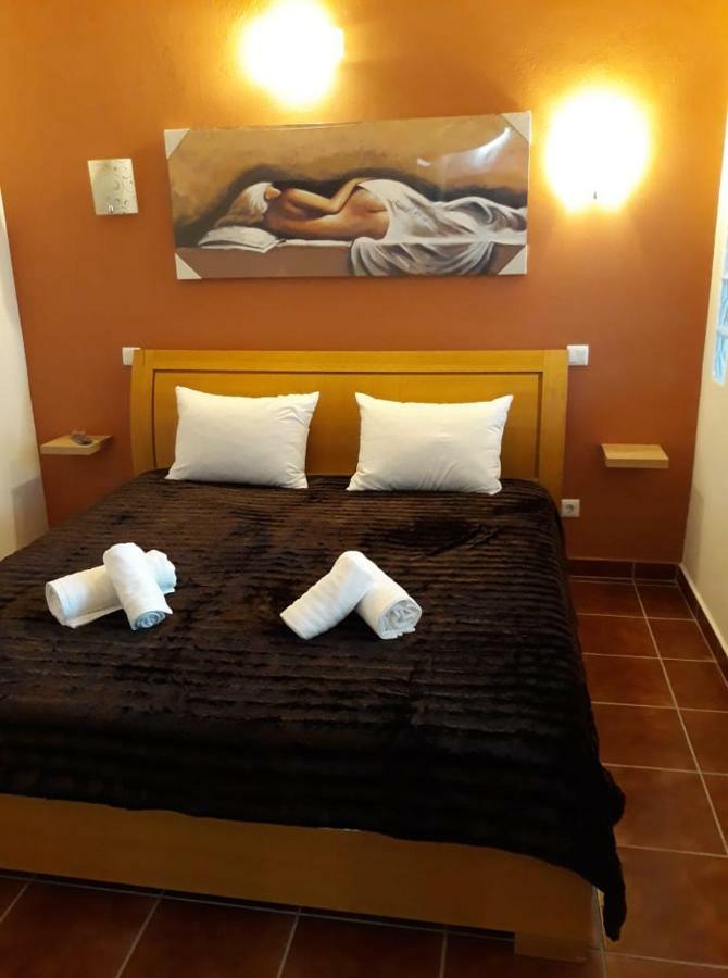 לאגוּ‏ש "A Casa Dos Avos" Suites & Breakfast מראה חיצוני תמונה